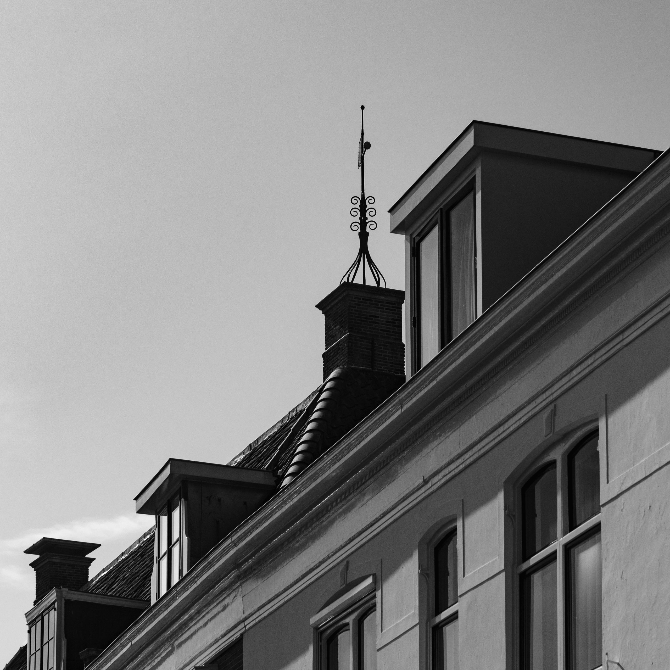 Waarom kiezen voor een dakkapel: en hoe je met slimme oplossingen je wooncomfort verhoogt